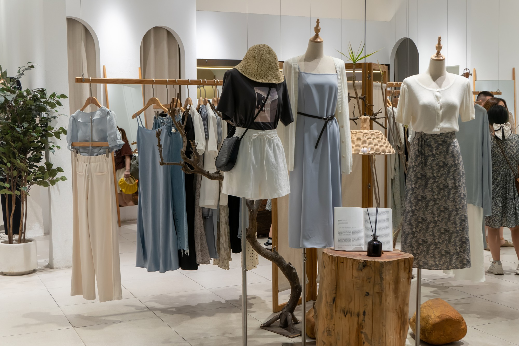 vêtements femmes élégants, confortables et tendance